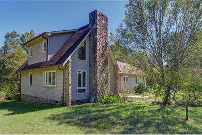 337 Pilgrims Trail - Photo 1