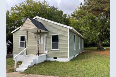 1217 R C Baldwin Avenue - Photo 1