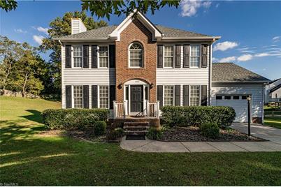 1404 Kayla Circle - Photo 1