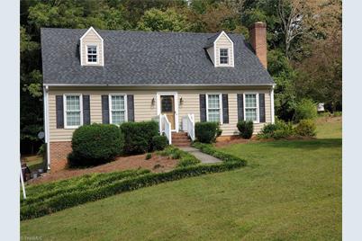 1171 Pullman Drive - Photo 1