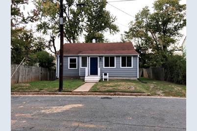 519 24 1/2 Street - Photo 1