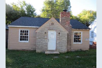 1018 Asheboro Street - Photo 1