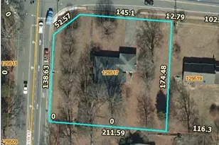 104 E Lee Ave, Yadkinville, NC 27055 - Photo 14