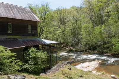 318 Elkin Creek Mill Road, Elkin, NC 28621 - Photo 4