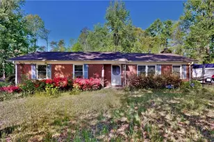 7113 Brown Summit Rd, Browns Summit, NC 27214 - Photo 2