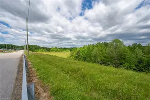 529 E Main St, Yadkinville, NC 27055 - Photo 14