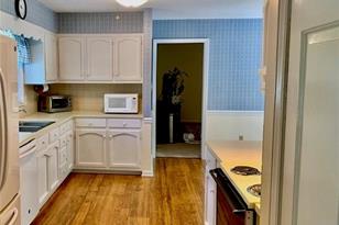 1405 Cherry Dr, Burlington, NC 27215 - Photo 6