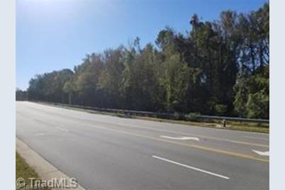 2300 Coliseum Boulevard, Greensboro, NC 27406 - Photo 4