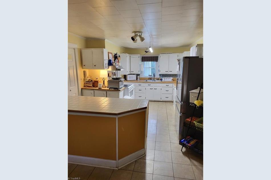 2697 Brushy Mountain Rd, Wilkesboro, NC 28697 MLS 1114567 Coldwell