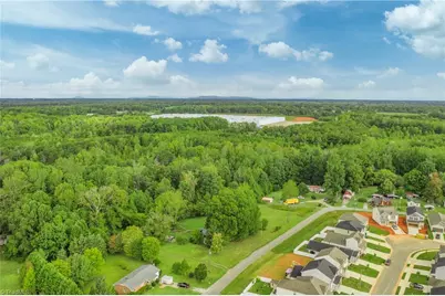 737 Joyce Circle, High Point, NC 27265 - Photo 28