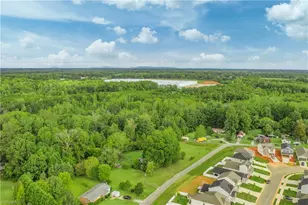 737 Joyce Cir, High Point, NC 27265 - Photo 28