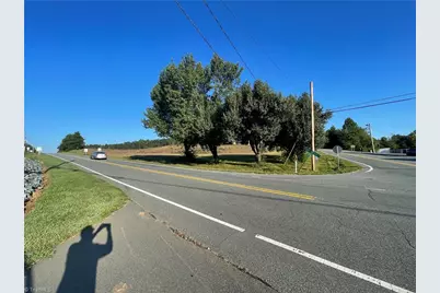 101 Calloway Road, King, NC 27021 - Photo 4