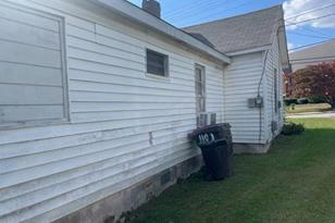 1101 S Elm St - Photo 4