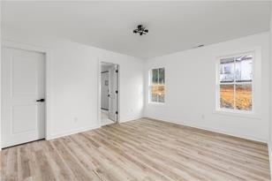 701 Commerce Ave - Photo 8