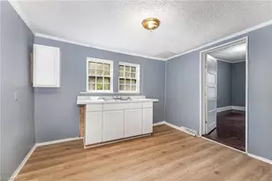 137 Ridge St, Reidsville, NC 27320 - Photo 6