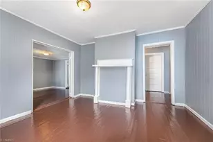 137 Ridge St, Reidsville, NC 27320 - Photo 2