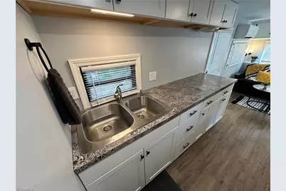 112 Sycamore Street, New London, NC 28127 - Photo 8