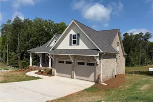 150 Owl Ln, Winston-Salem, NC 27127 - Photo 2