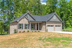 278 Vine Rdg Dr, Winston-Salem, NC 27127 - Photo 2