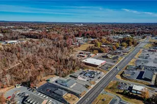 247 W Kings Hwy, Eden, NC 27288 - Photo 6