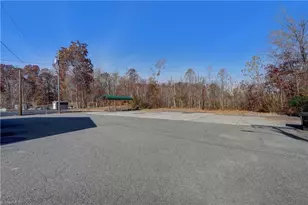 247 W Kings Hwy, Eden, NC 27288 - Photo 46