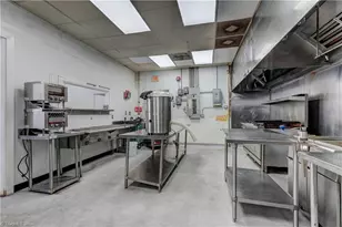 247 W Kings Hwy, Eden, NC 27288 - Photo 20