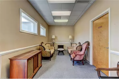 247 W Kings Highway, Eden, NC 27288 - Photo 34
