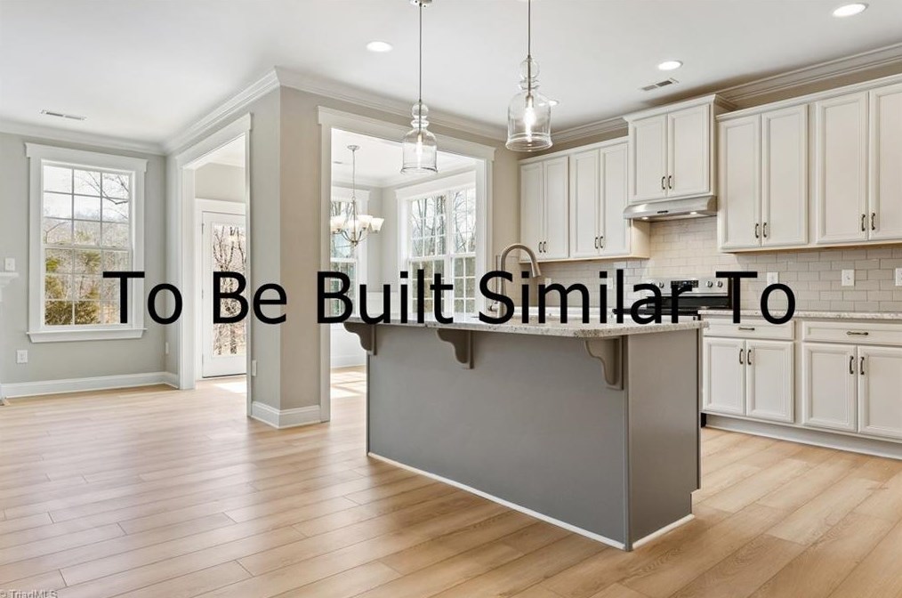 625 Mahogany Dr, Thomasville, NC 27360