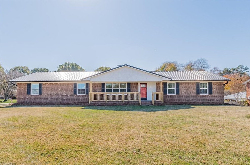 770 Sedge Garden Rd, Kernersville, NC 27284-7507
