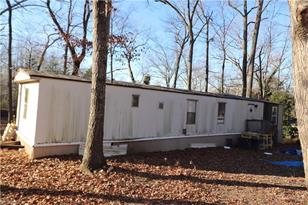 2011 Naomi Rd, Randleman, NC 27317 - Photo 2