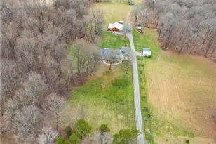 7340 Old Country Ln, Mebane, NC 27302 - Photo 24