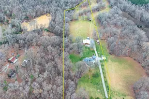 7340 Old Country Ln, Mebane, NC 27302 - Photo 4