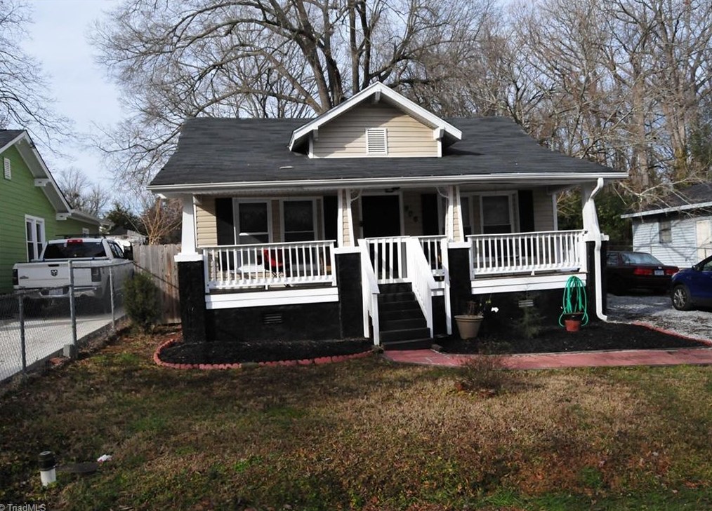 906 Carter St, High Point, NC 27260-5753