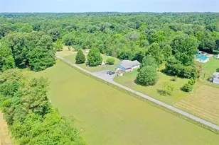 5729 Julian Airport Rd, Liberty, NC 27298 - Photo 22