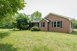 3405 Old Hillsborough Rd - Photo 32