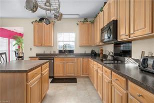 3953 Claybrooke Ct - Photo 10
