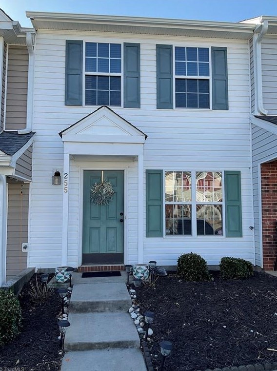 255 Malamute Ln, Greensboro, NC 27407
