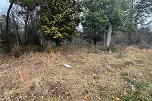 349 E King St, King, NC 27021 - Photo 10