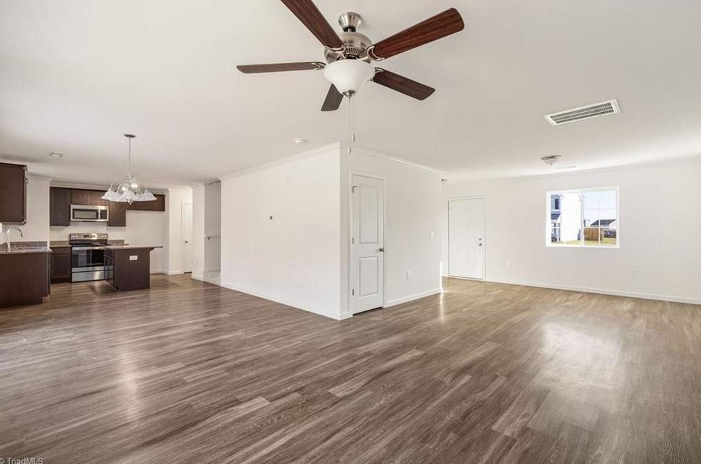 727 Hidden Lake Ct, Osceola, NC 27214