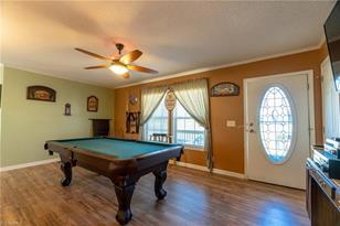3555 Meadowdale Ln - Photo 4