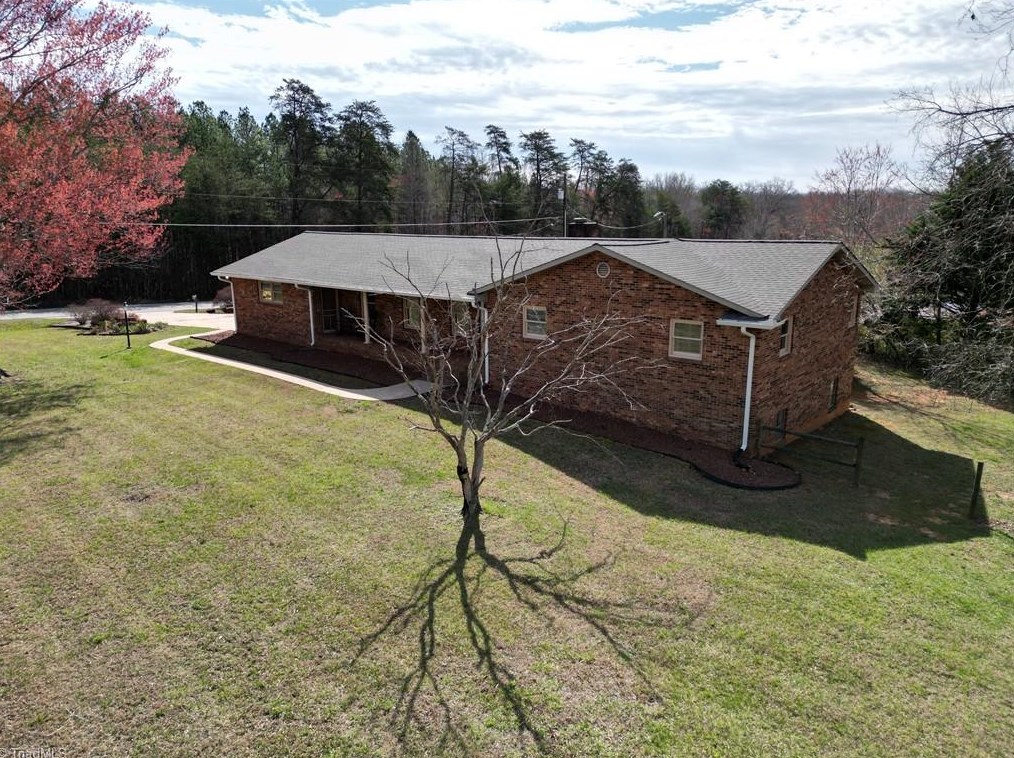 932 Young Rd, Matrimony, NC 27048