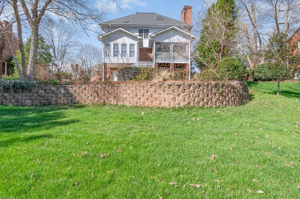 8068 Glengarriff Rd, Clemmons NC  27012-9192 exterior