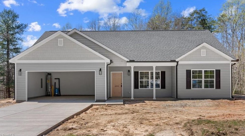 6056 Baux Mountain Rd, Winston Salem, NC 27105-8715