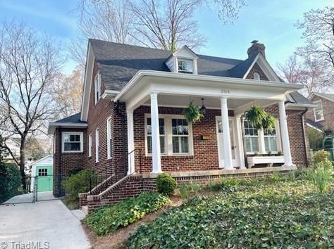 2106 Rolling Rd, Greensboro, NC 27403