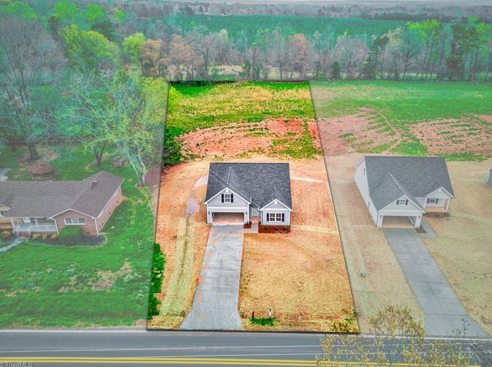 687 Deadmon Rd, Farmington, NC 27028