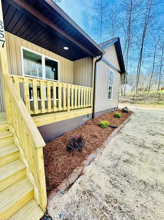 357 Riverview Ln, Lexington NC  27292-8852 exterior