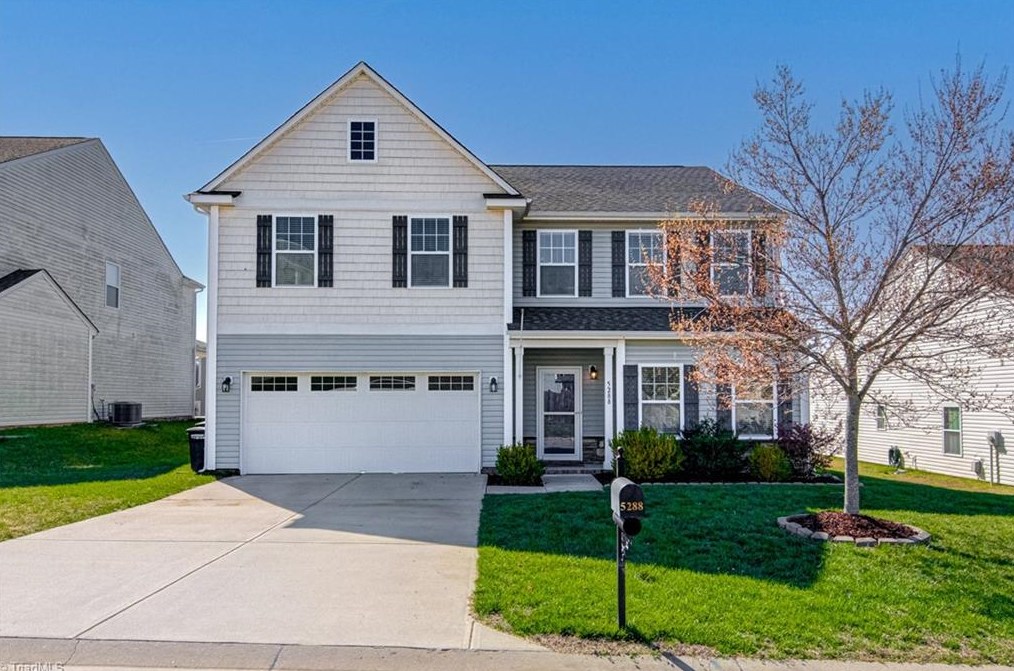 5288 Smoky Ridge Ln, Winston Salem, NC 27127