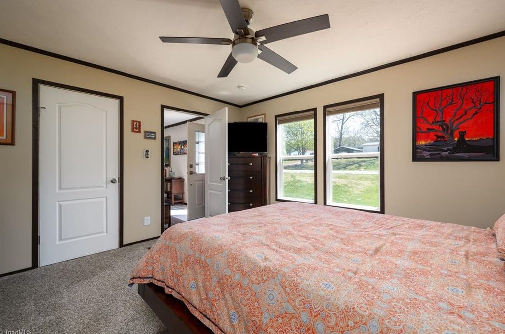 410 Bill Lohr Rd, Lexington NC  27292-6735 exterior