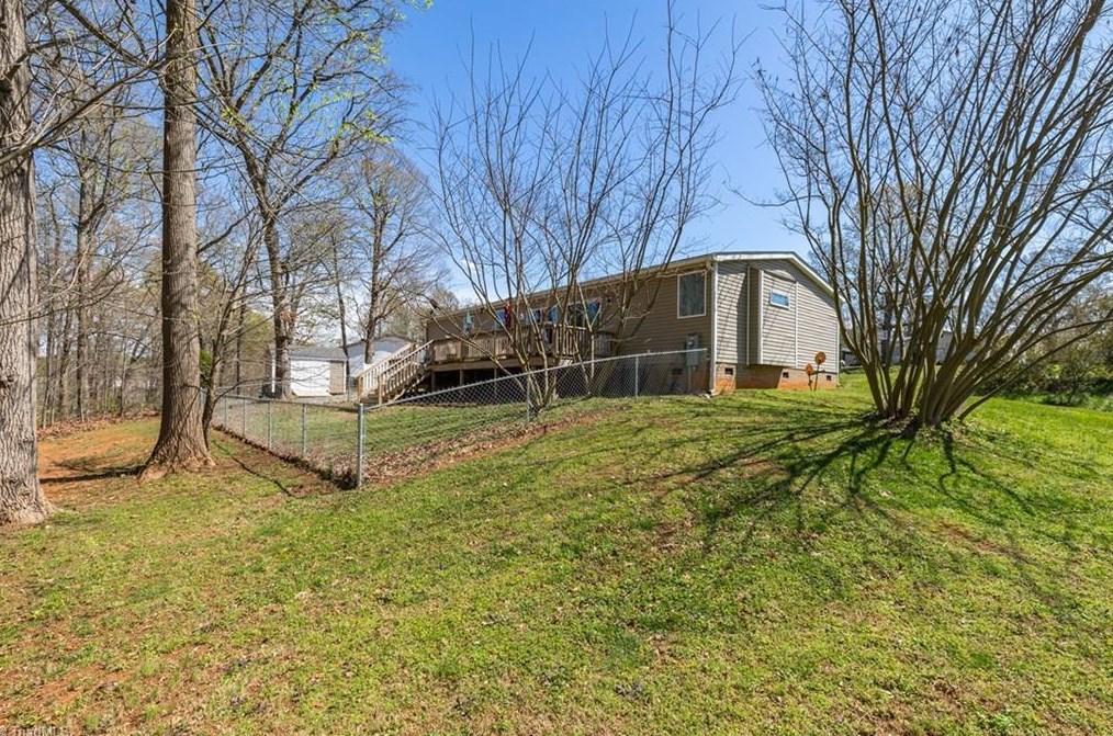 410 Bill Lohr Rd, Lexington NC  27292-6735 exterior
