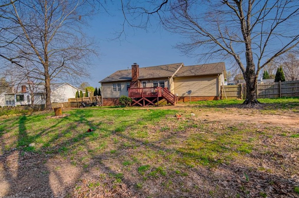9305 Smoke Hollow Rd, Kernersville NC  27284-9077 exterior